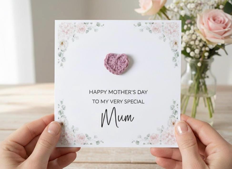 3D Crochet Heart Mother's Day Card - Happy Mothers Day Mum