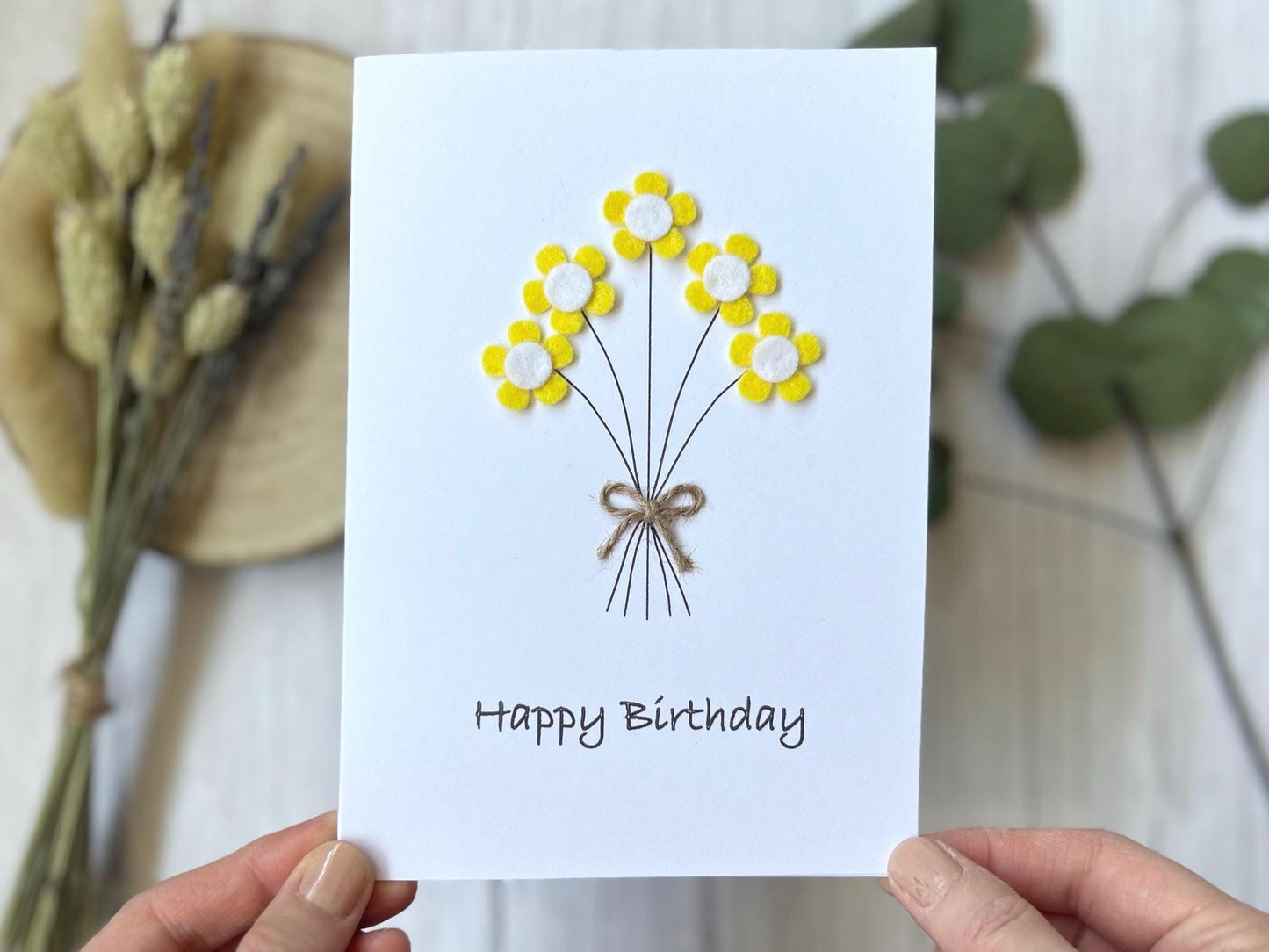 Mum Birthday Card with Daisy Flowers