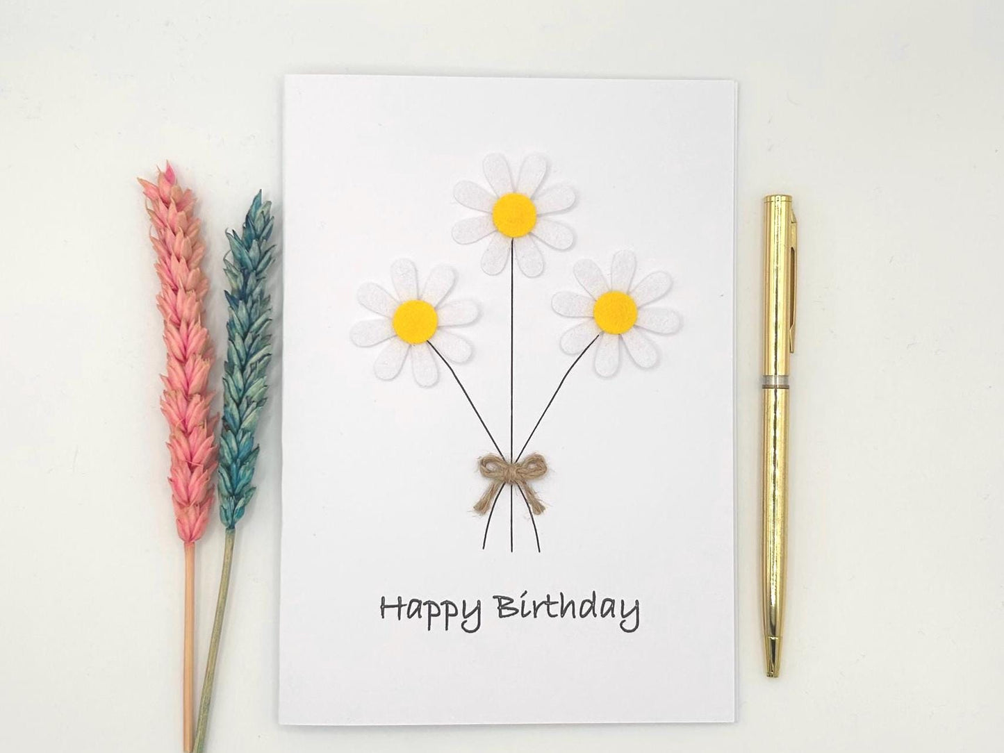 Personalised Felt Daisy Birthday Card for Her, Handmade 3D Floral Greeting Card, Unique Gift for Mum, Sister or Friend
