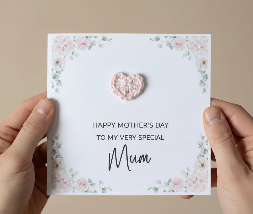 3D Crochet Heart Mother's Day Card - Happy Mothers Day Mum