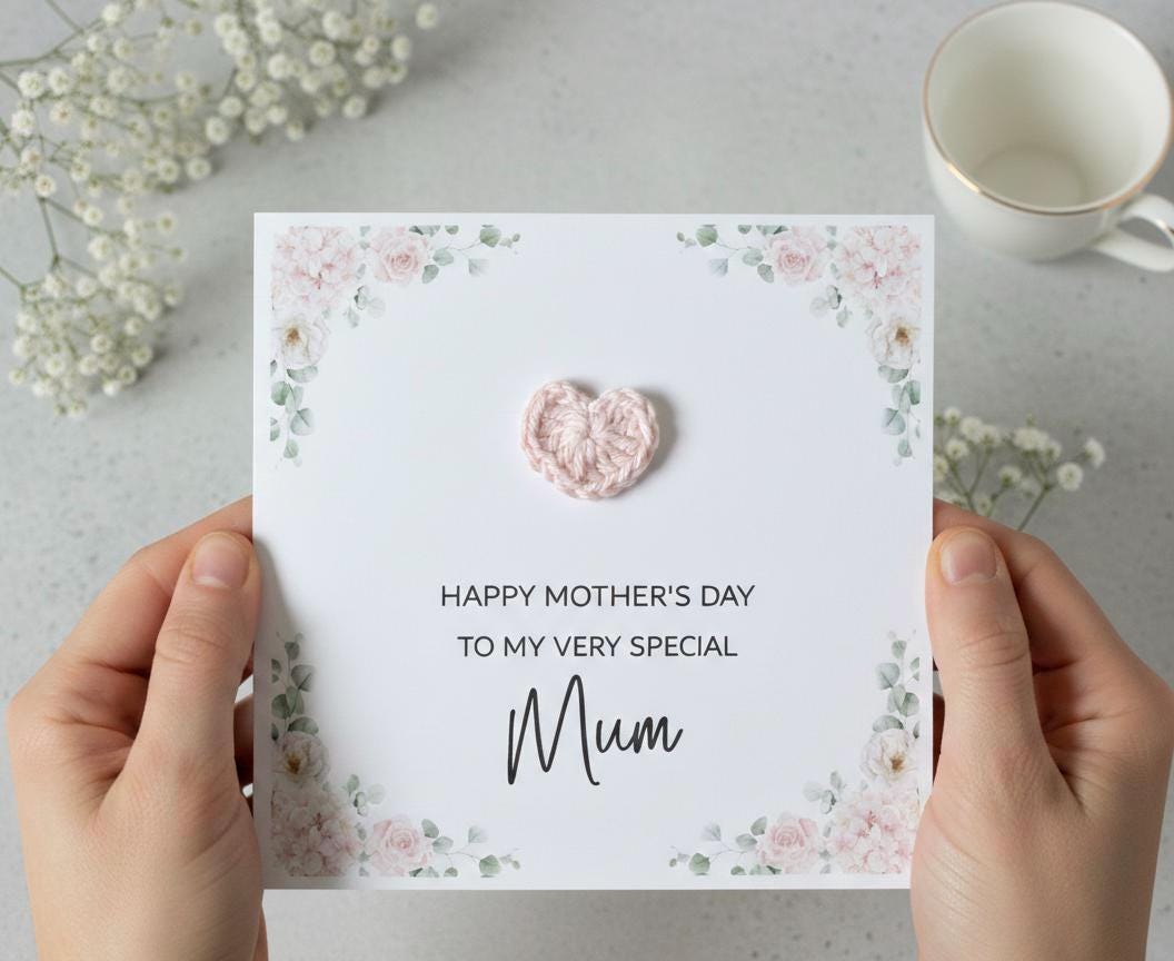 3D Crochet Heart Mother's Day Card - Happy Mothers Day Mum