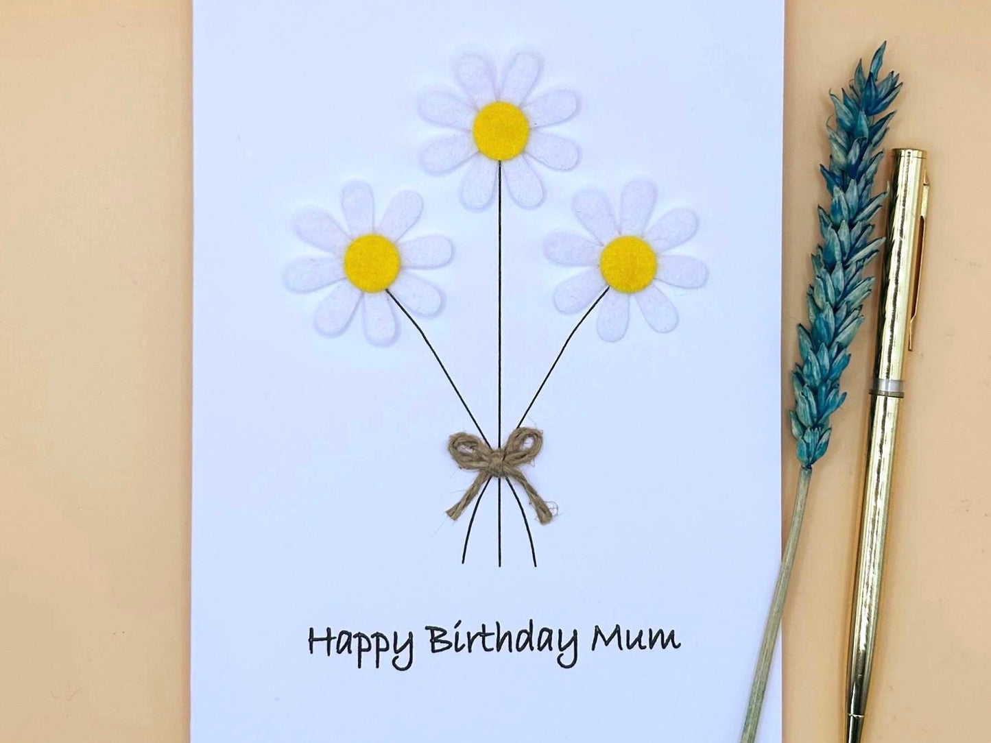 Personalised Felt Daisy Birthday Card for Her, Handmade 3D Floral Greeting Card, Unique Gift for Mum, Sister or Friend