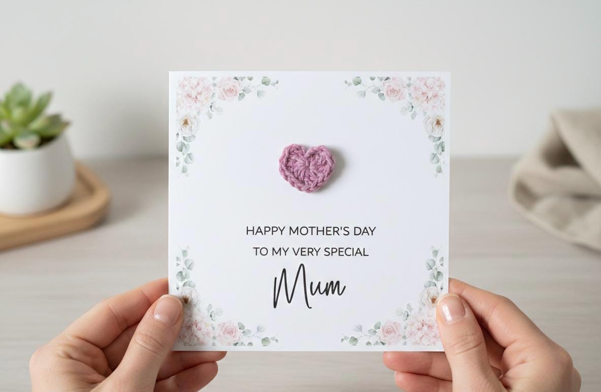 3D Crochet Heart Mother's Day Card - Happy Mothers Day Mum